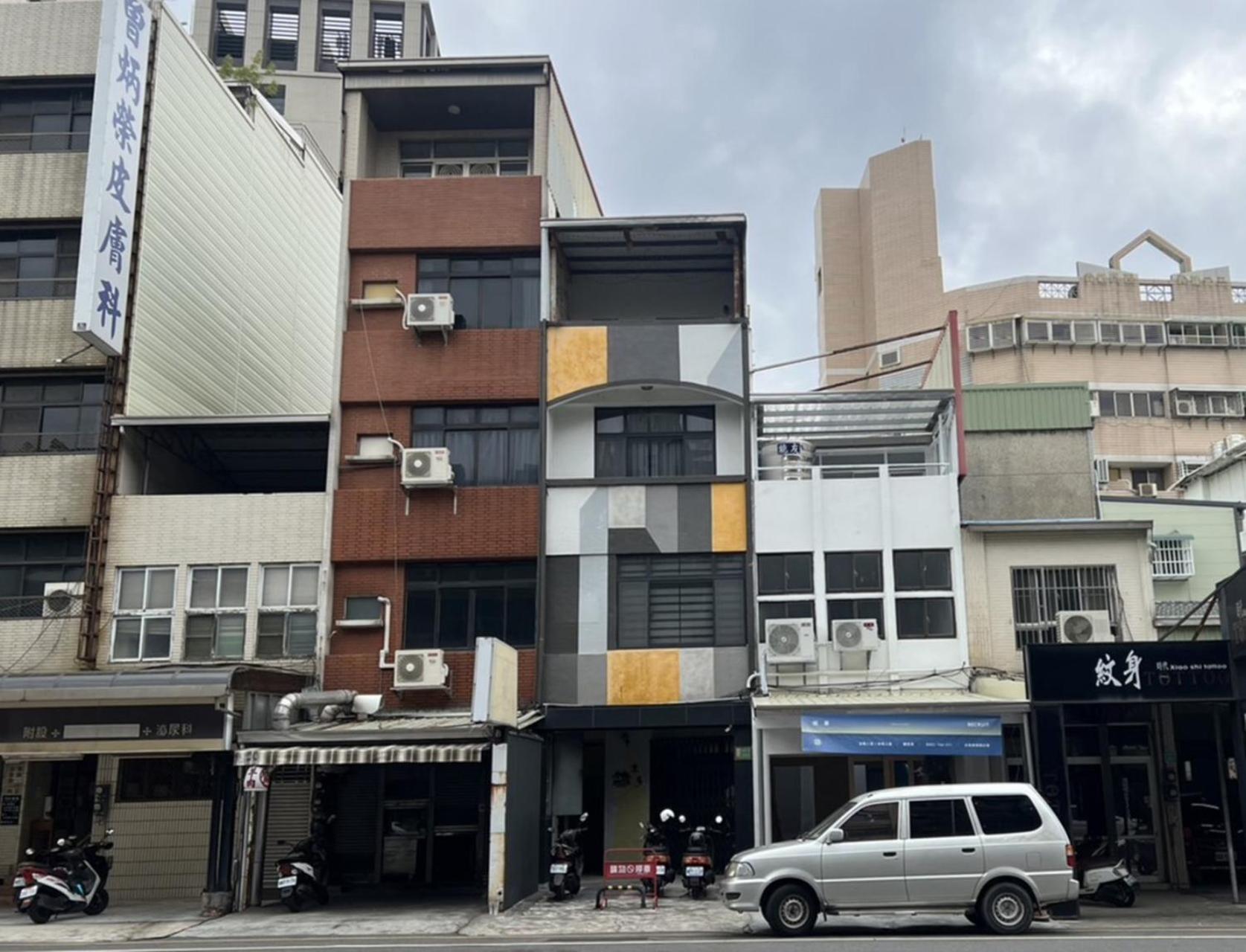 Raito Hostel來多旅宿台南民宿 Exteriör bild